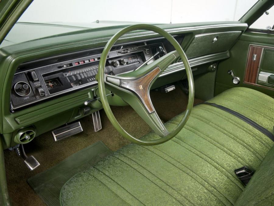  Chrysler Newport Sedan 1973 года  (фото 3 из 6)